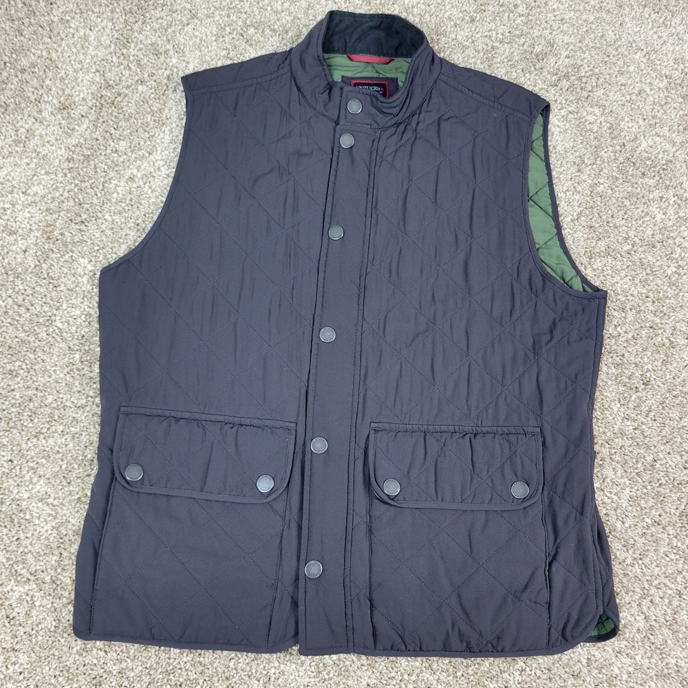 Untuckit Mens Medium Solid Black Performance Qulited Full Zip Snap Vest